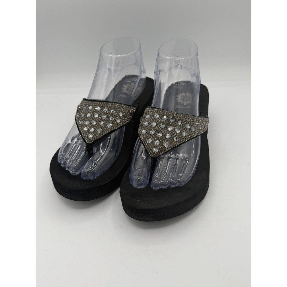 Yellow Box Women's Embellished Rhinestone Sparkle 2" Heel Wedge Sandals Size 7.5